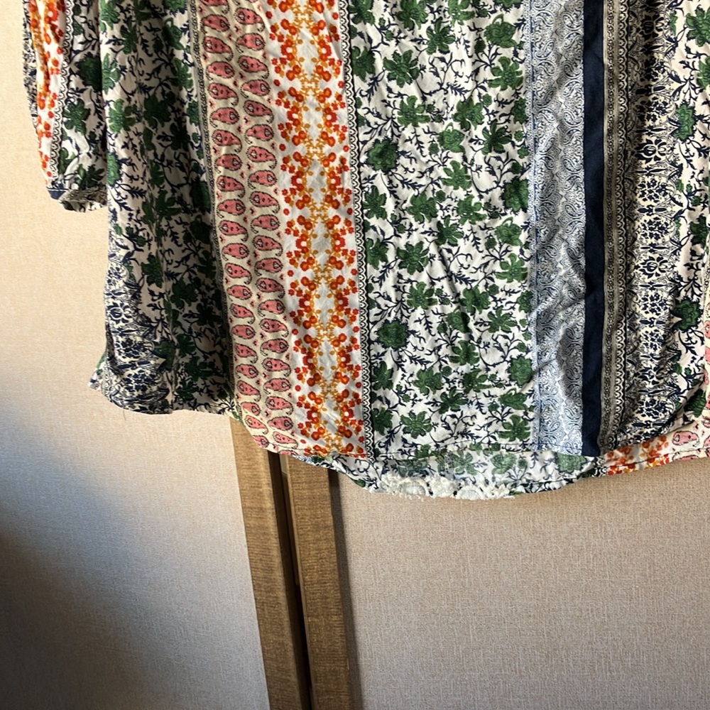 FINAL MARKDOWN Janette Plus Multicolor Floral Women's peasant top 3x - Picture 10 of 10